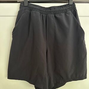 Men's Lululemon Athletic Short Size Small, Black with 7 inch inseam, linerless